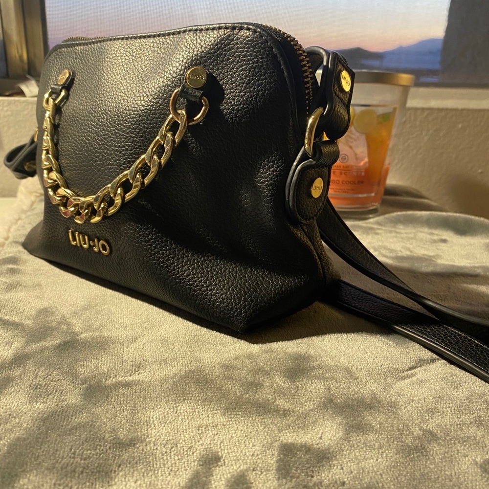 Liu.jo cross body bag